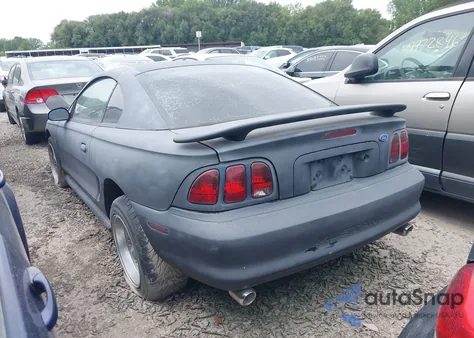 1997 Ford Mustang z USA, uszkodzony, nr VIN 1FALP4043VF158166